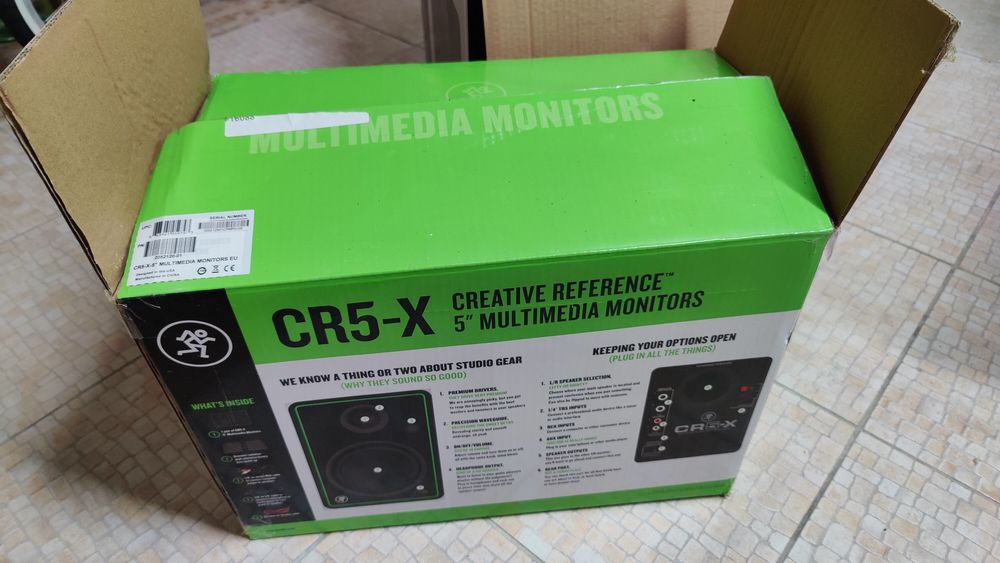 Colunas monitoras + subwoofer Mackie cr5-x e cr8s-x bluetooth