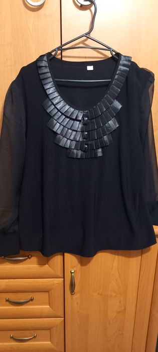 Bluzeczka jak Nowa r.56