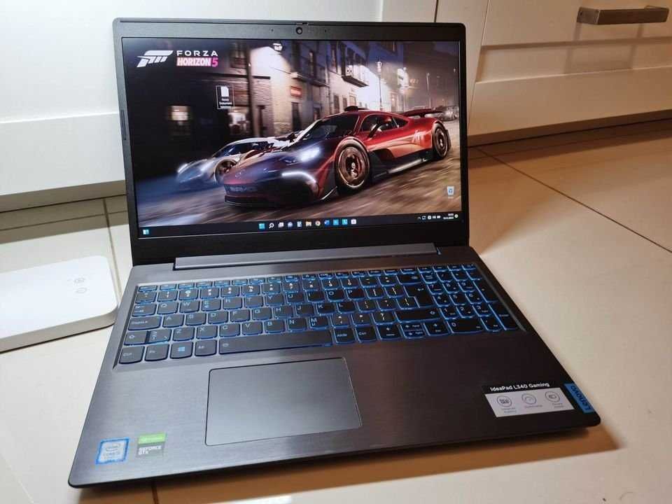 GAMINGOWY Laptop LENOVO 15.6"i5 8x4.10Ghz,16GB,GTX1650-4GB/SSD/IDEALNY