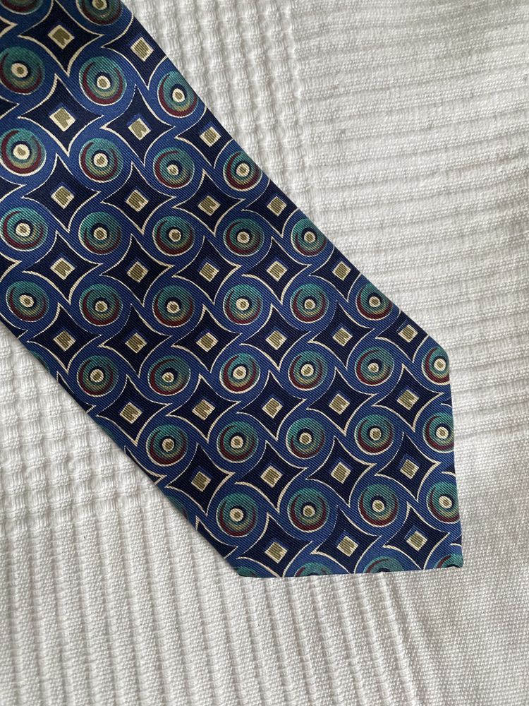 Granatowy jedwabny krawat we wzorek retro vintage Marks & Spencer