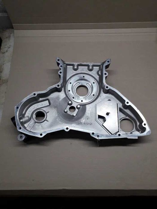 Pokrywa przednia rozrządu Zetor 75.20-105.40 Oryginał. Polecam #