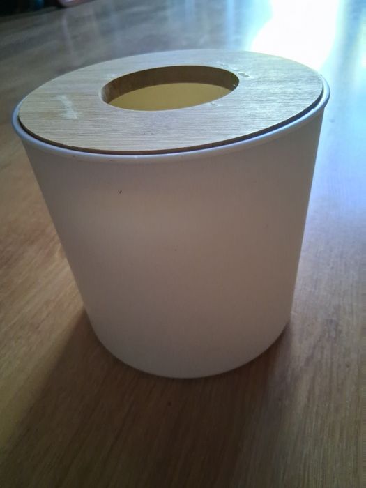 Pojemnik na odpady śmieci mini kosz ,pojemnik na papier toaletowy.