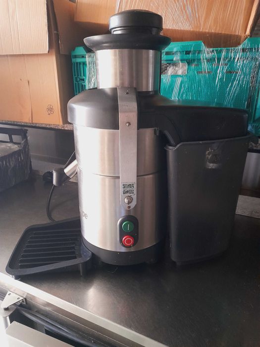 Centrifugadora de Sumos