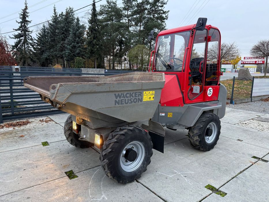 Wacker Neuson 3001  2017 rok 3210 mth wozidło obrotowe kabina 3 tonowe Terex THWAITES JCB