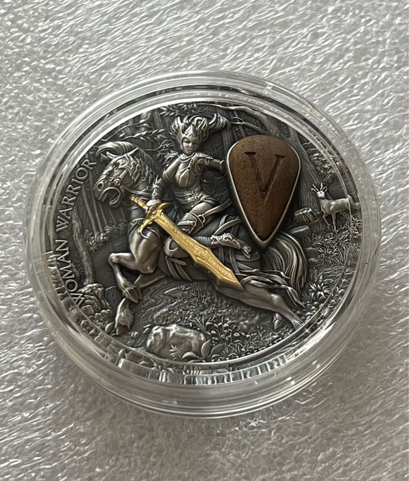 Валькирия  - серебряная монета