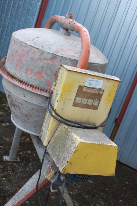 Betoniarka DEFRO 100L