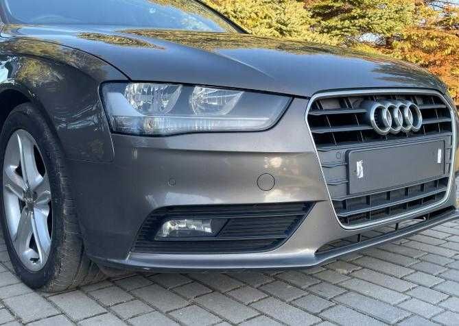 AUDI A4 B8 Бампер різна комплектація. Разборка
