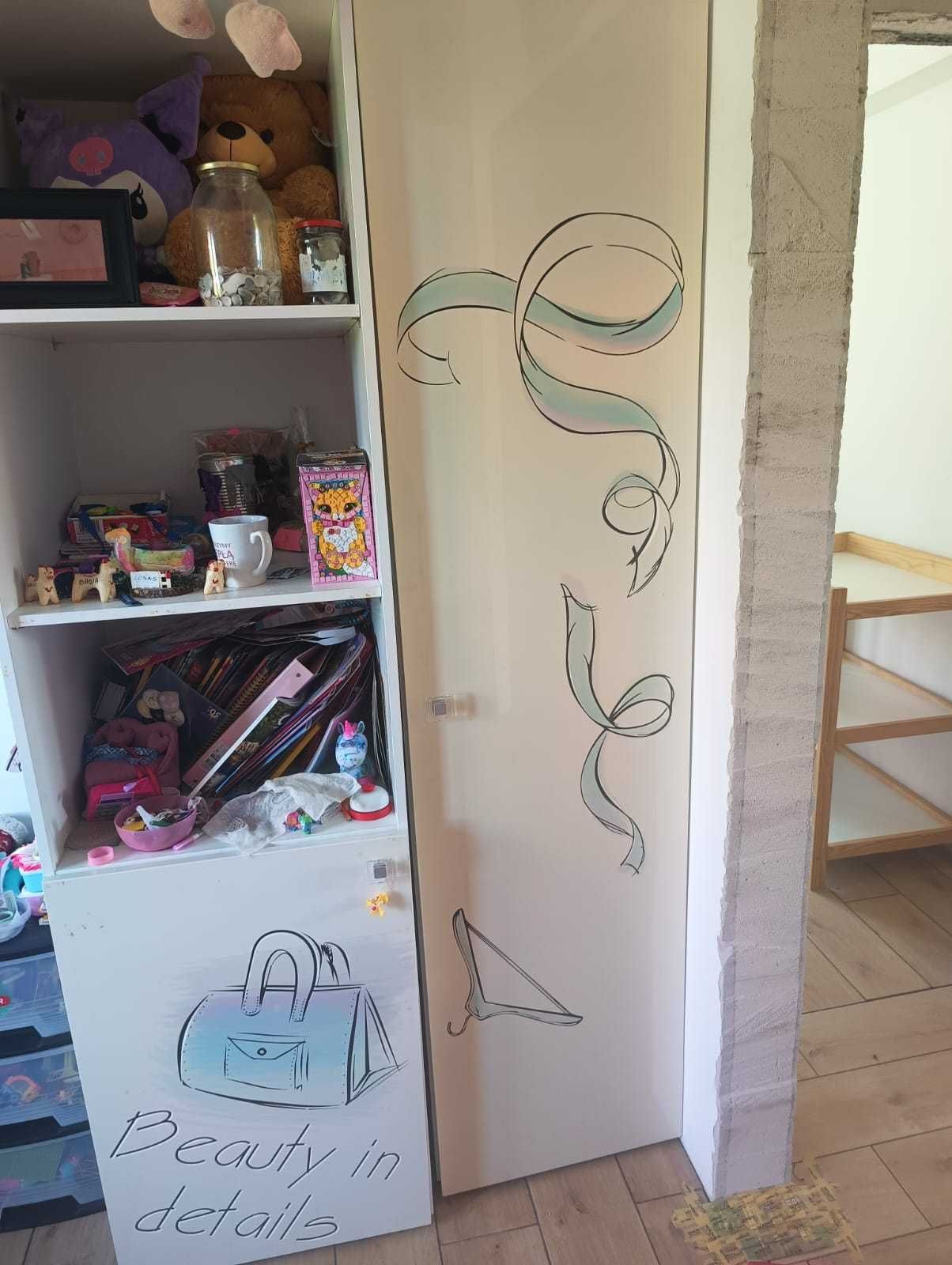 Komplet mebli młodzieżowych