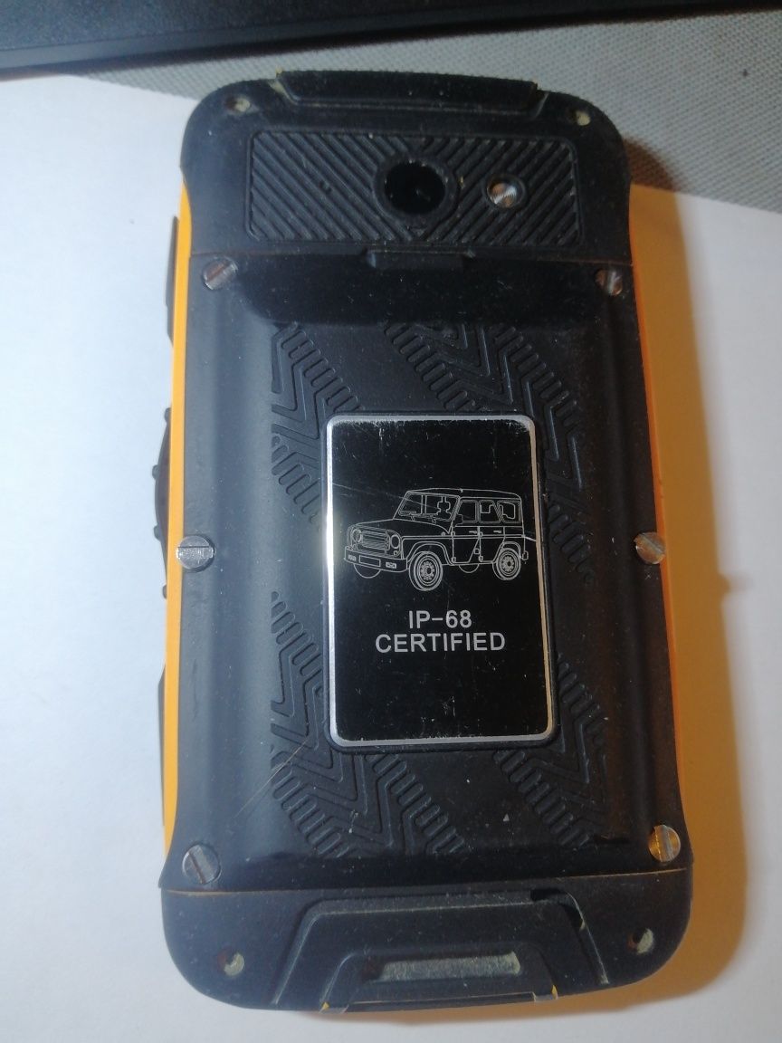 Захищений смартфон Jeep F605 IP-68 CERTIFIED зі збільшеною батареєю