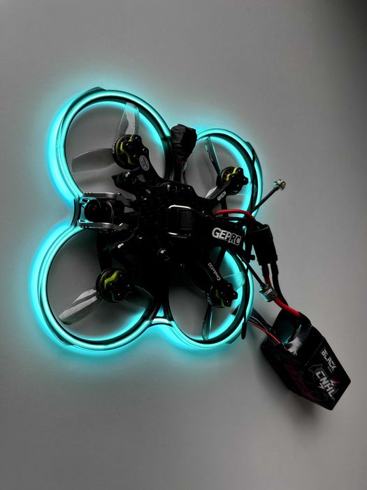 Dron fpv cinebot30 6s Walksnail elrs 868 MHz GPS