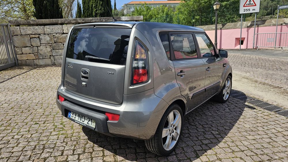 Kia Soul 1.6 diesel poucos kms historico revisões