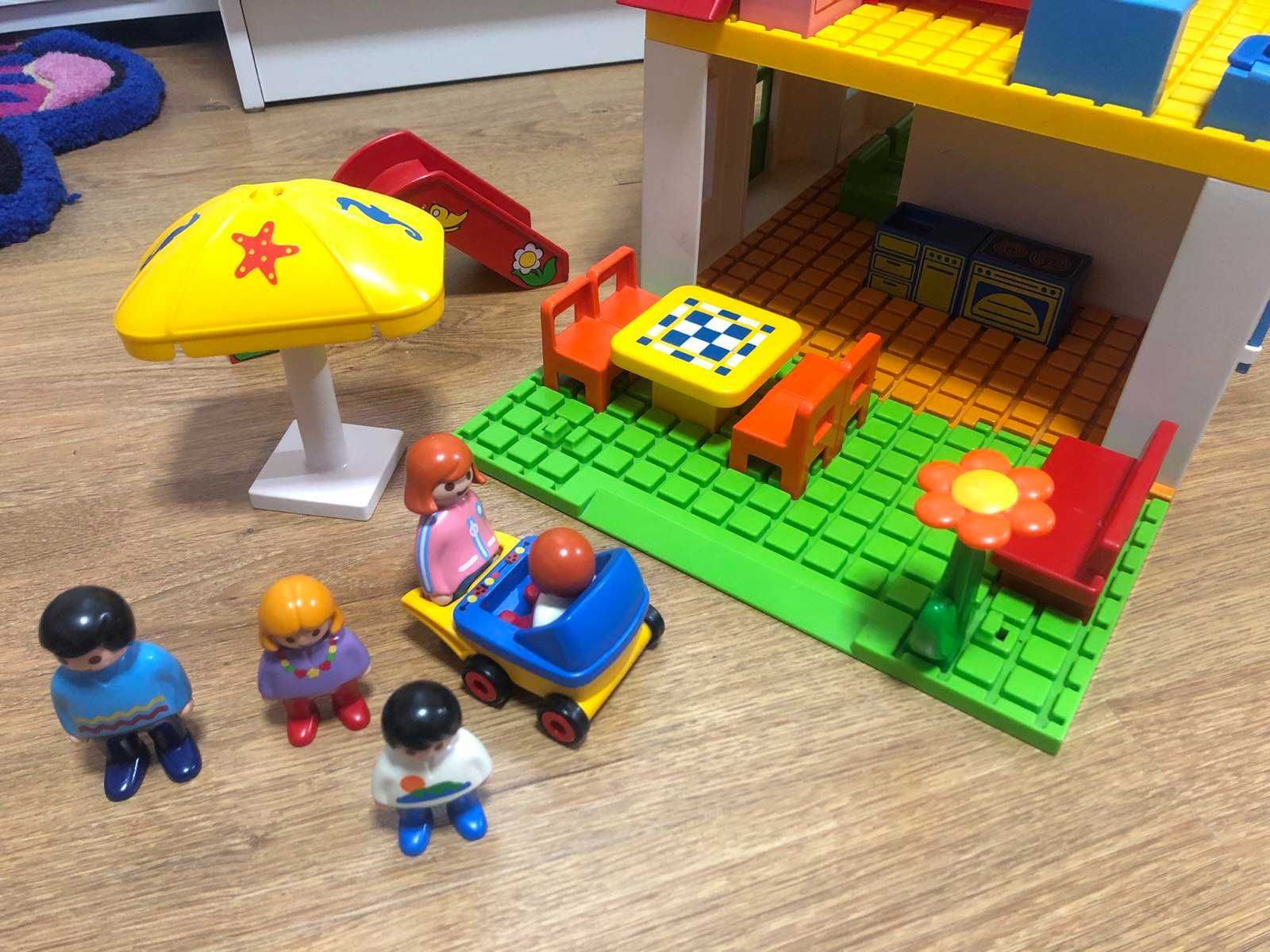 Игровой набор Playmobil 123 Семейный дом с горкой
