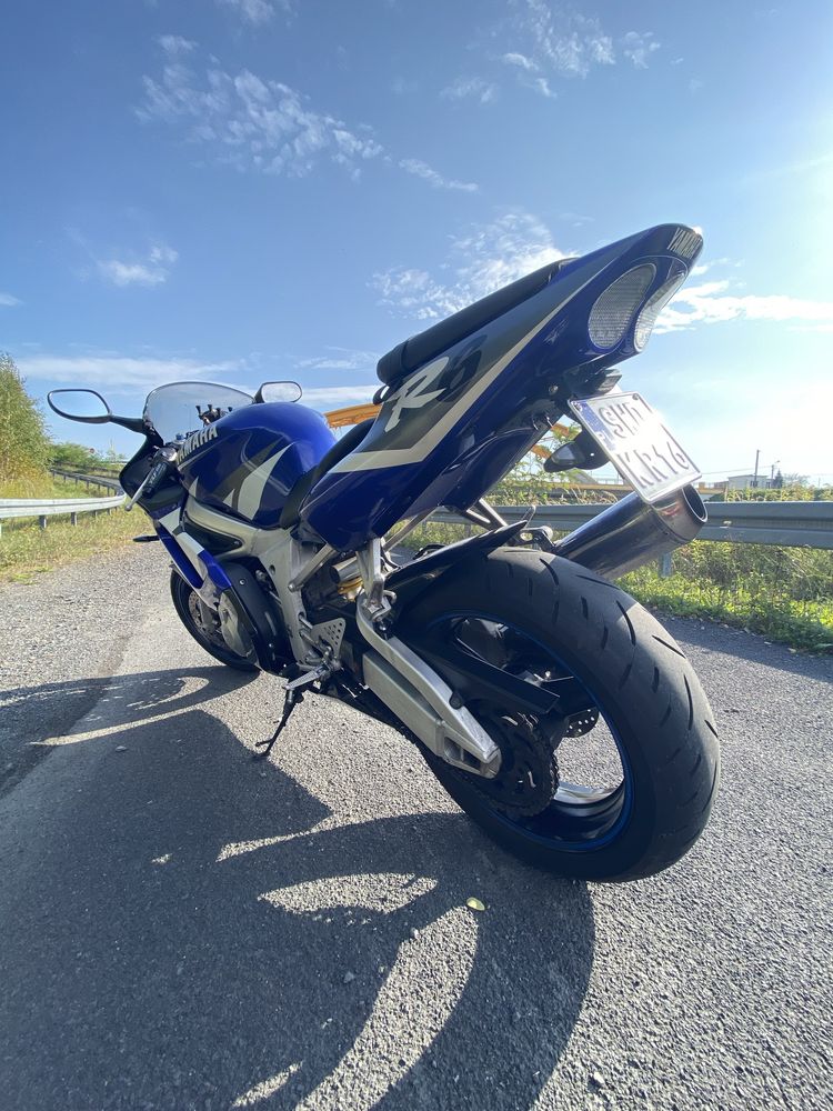 Yamaha YZF R6 600 cm³