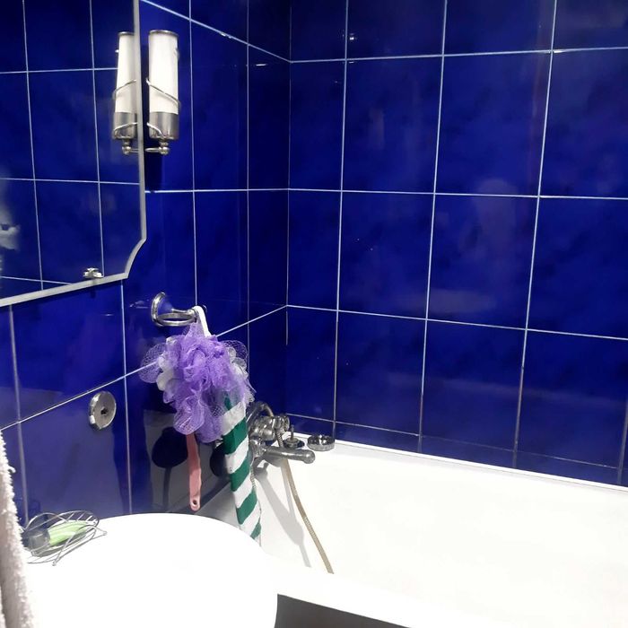 Продается 3-х, комнатная квартира в Обухове, р-н "Автошкола"