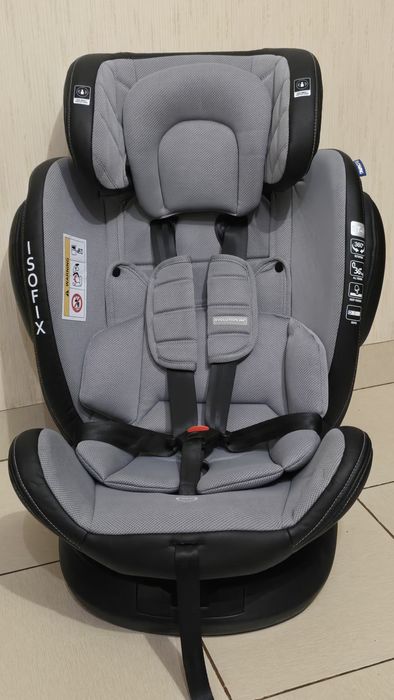 Автокресло EL CAMINO 1045 ME от 0 до 12, в идеальном состоянии.
