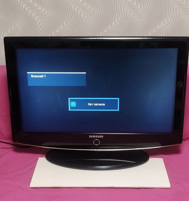 Телевізор Samsung LE32R82B