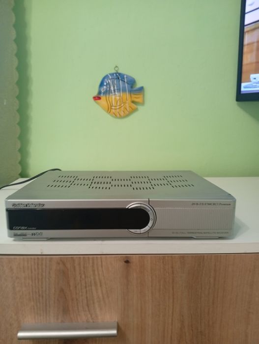 Тюнер для супутникового телебачення