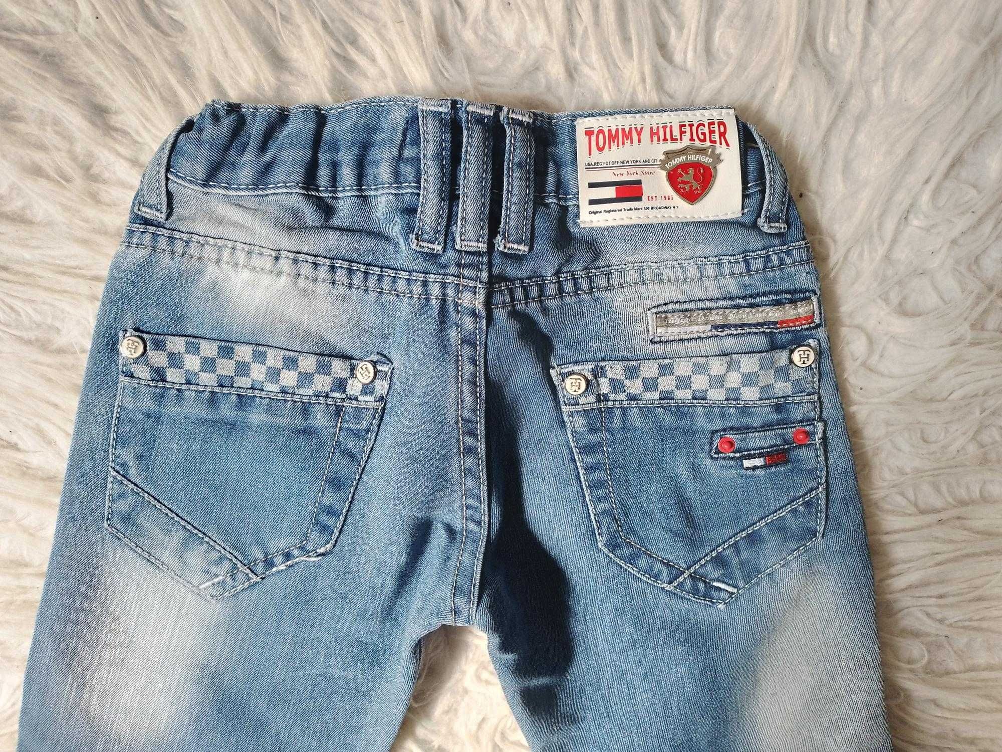 Spodnie dla chłopca TOMMY HILFINGER 110