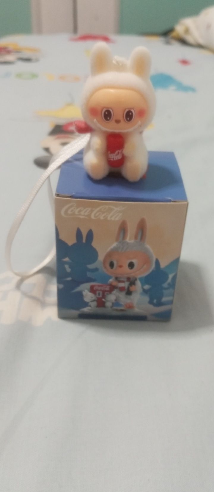 Mini labubu coca cola