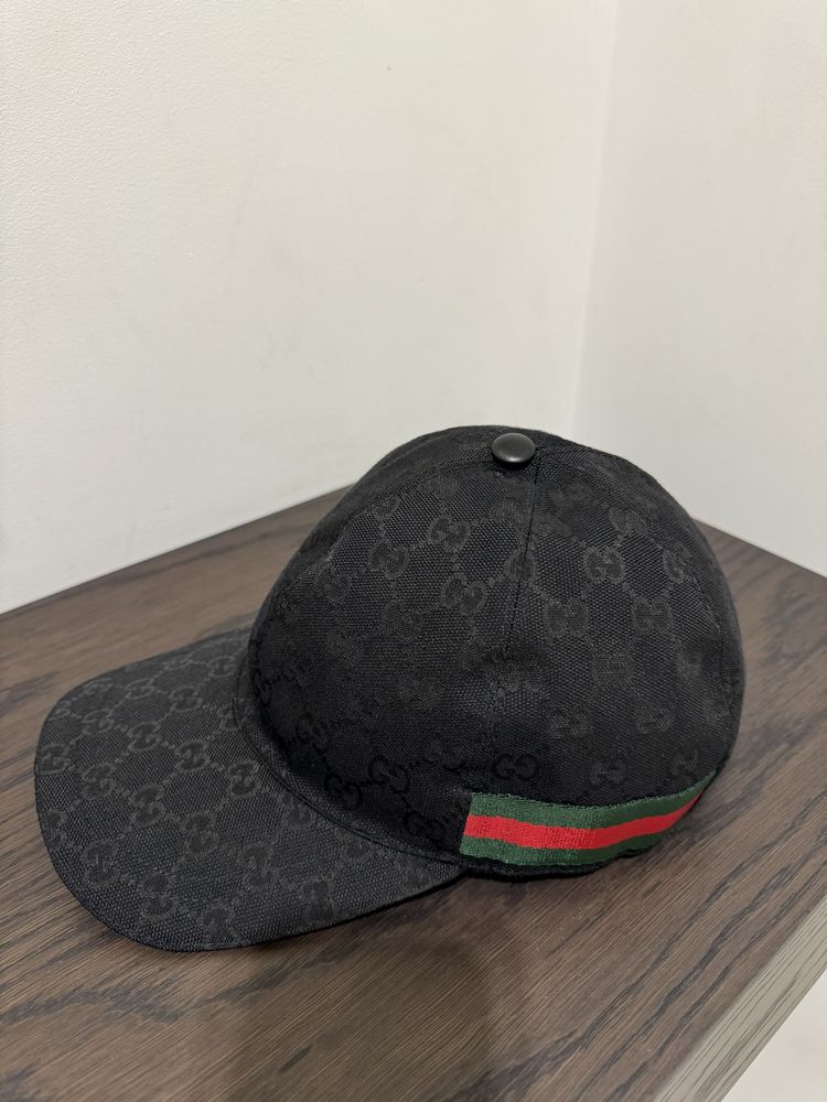 Продам свою оригінальну кепку Gucci GG Canvas Baseball Cap