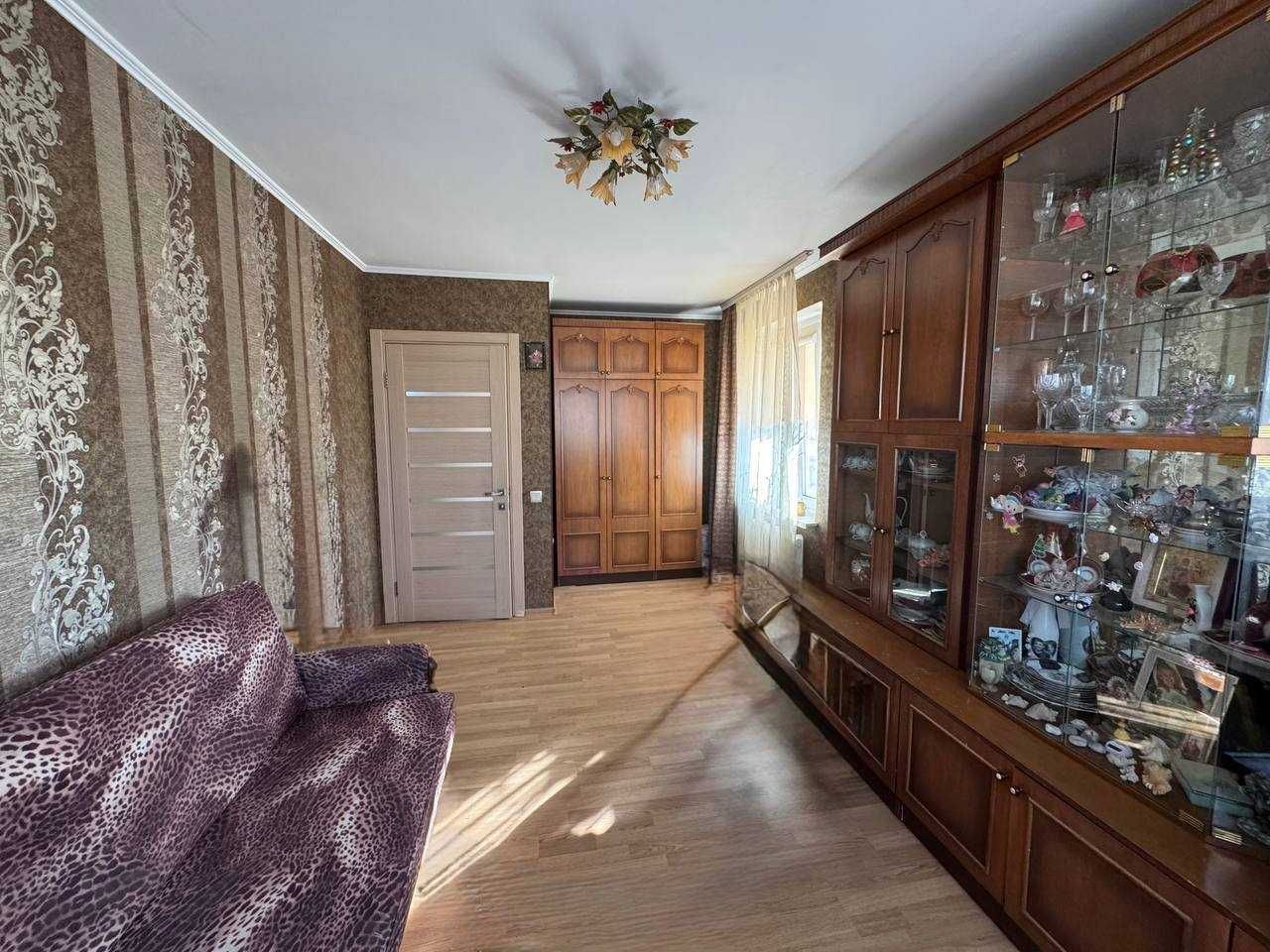 Продаж 3 кімн. кв вул. Гната Юри 4, Святошинський, Борщагівка Колібріс