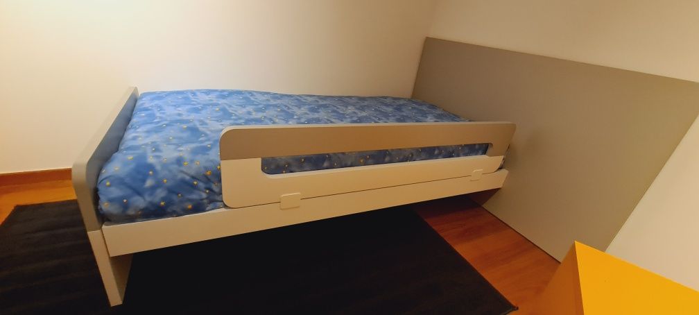 Quarto para criança/adolescente