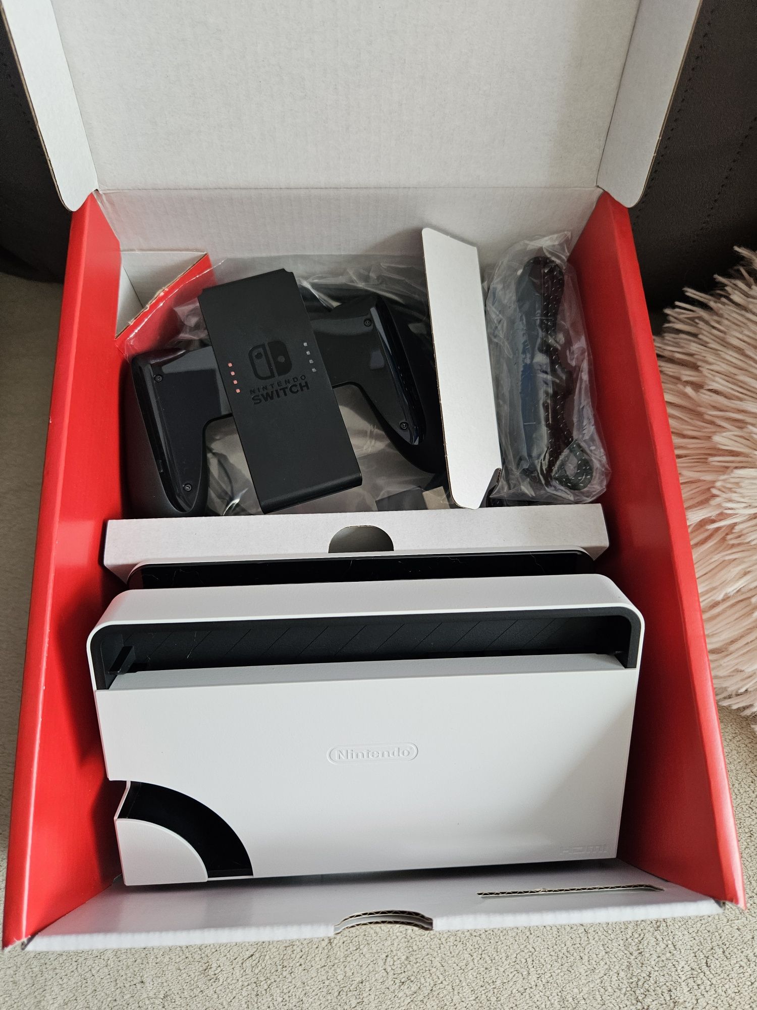 Nintendo switch oled plus gratisy