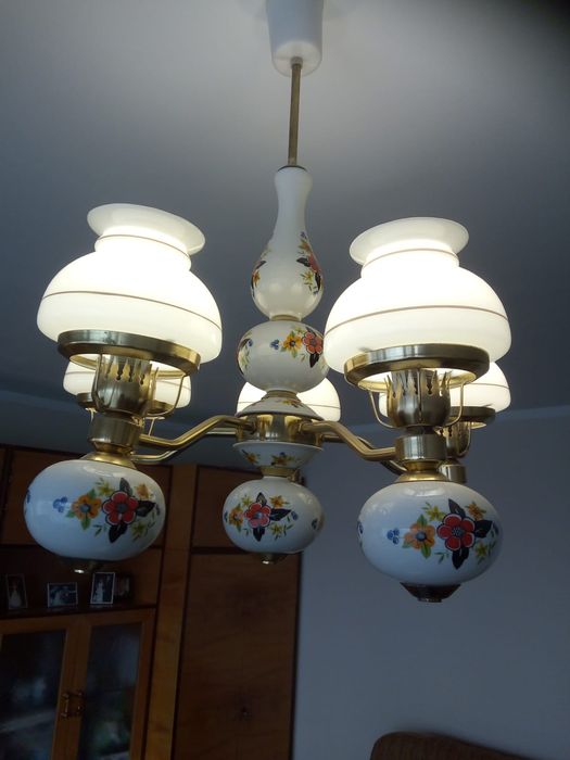 Żyrandol porcelanowy