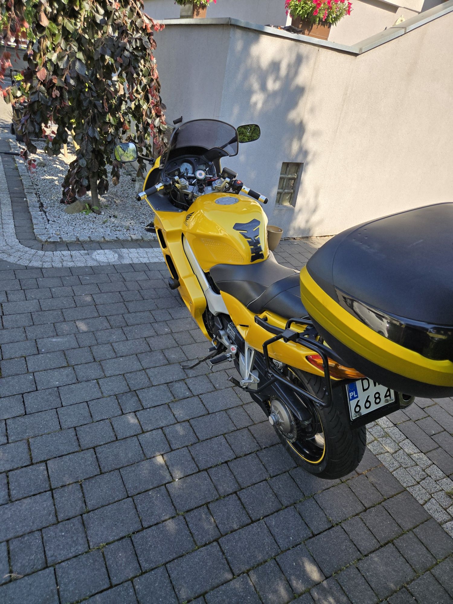 VFR 800 FI idealna bez wkładu dużo dodatków