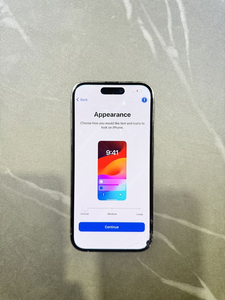 Sprzedam rok uzywanego iphon 14Pro Gold 128GB