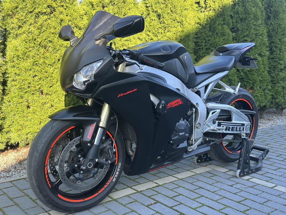 Honda CBR1000RR SC59 przebieg 35000km