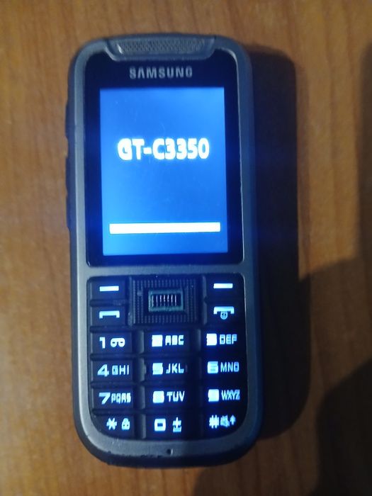 Telemóvel em bom estado