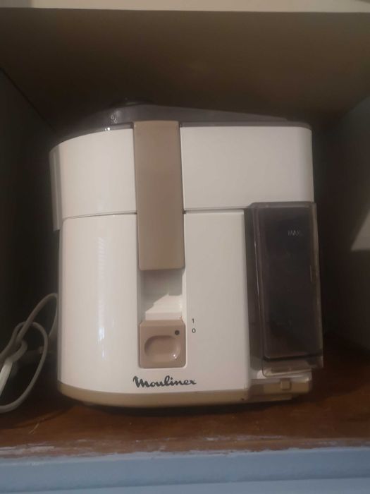 Vendo máquina de sumos elétrica
