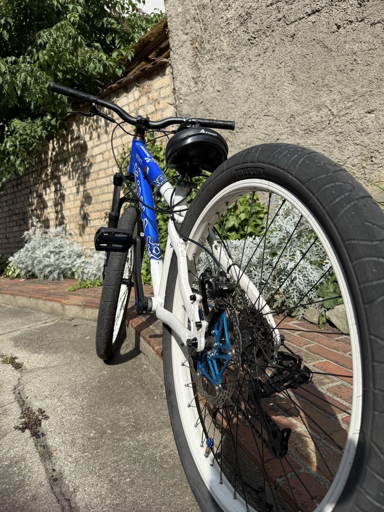 Rower Mtb Stunt Kona stuff