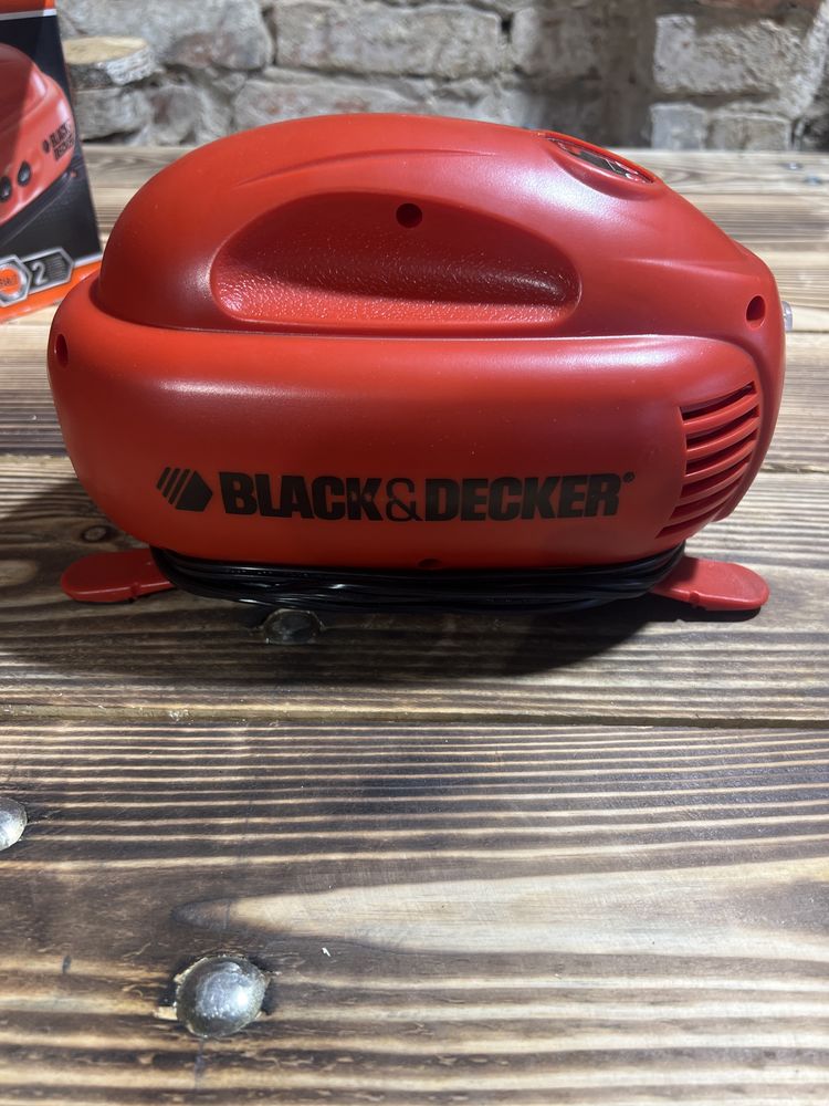 Kompresor 12v black&decker ASI200