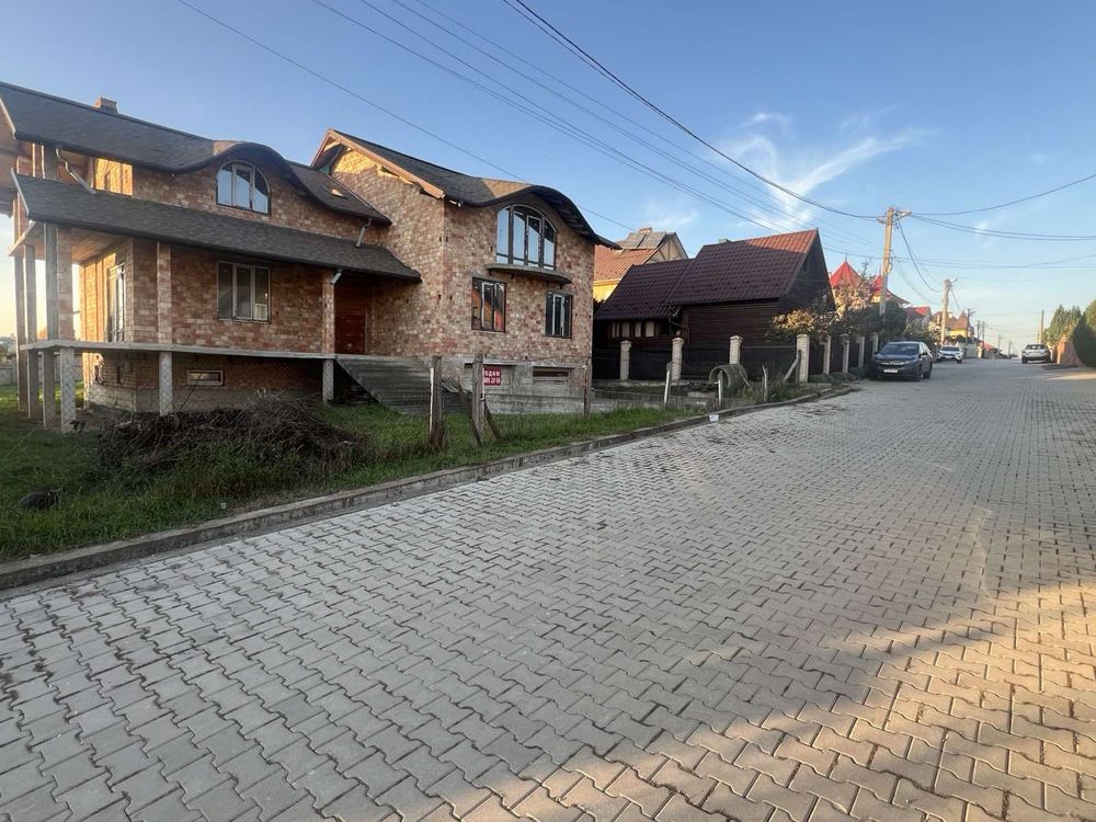 Продаж будинку Годилів!