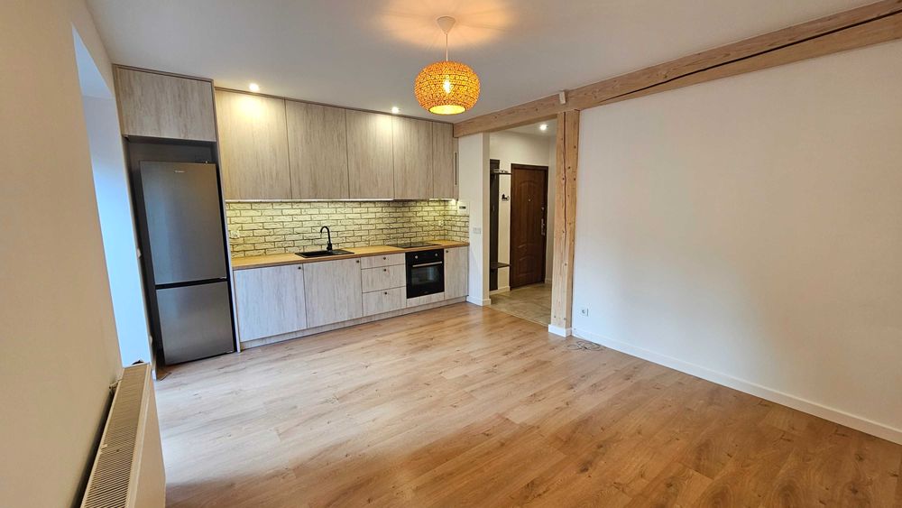 2 pokojowe mieszkanie w spokojnej okolicy.