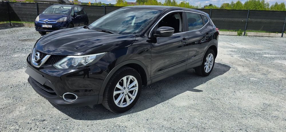 Nissan Qashqai Bardzo dobry stan Benzyna -Krajowy