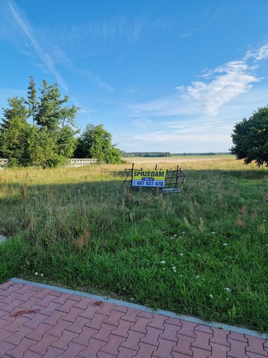 Działka rolno - budowlana 7.950 m2 - sprzedam. Blisko lasu i rzeki.