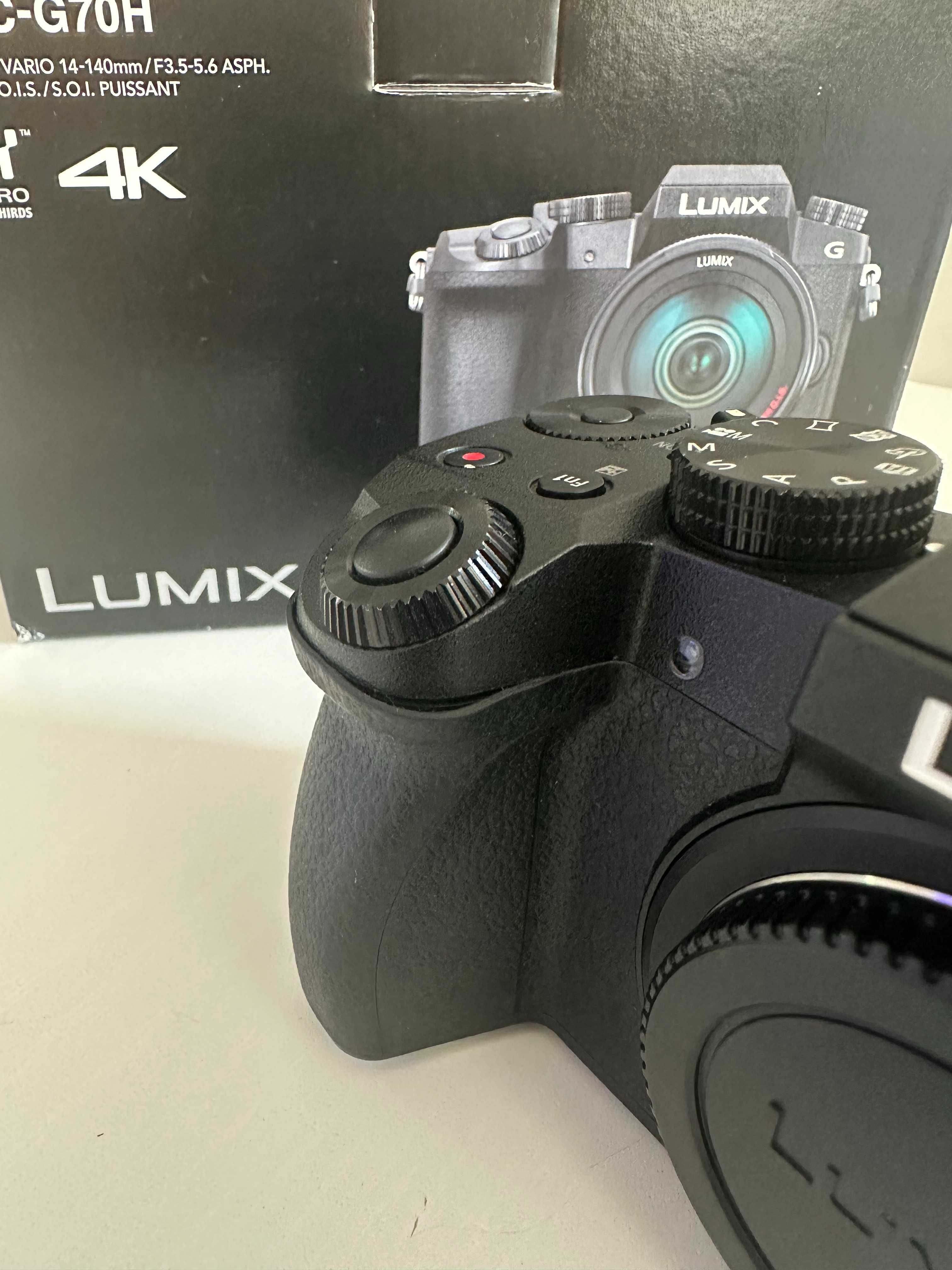 Panasonic Lumix DMC-G70 (Corpo)