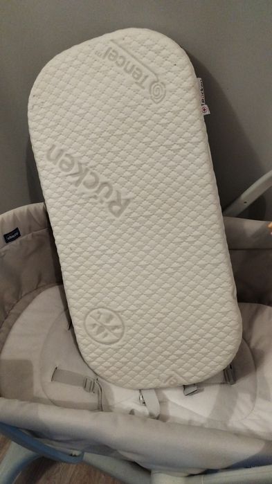 Łóżeczko chicco baby 4 w 1 baby hug