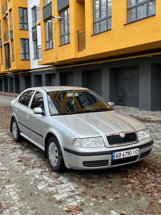 Один власник Рідна фарба  Skoda Octavia
