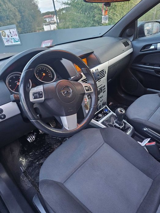 Opel astra 1.7 2006