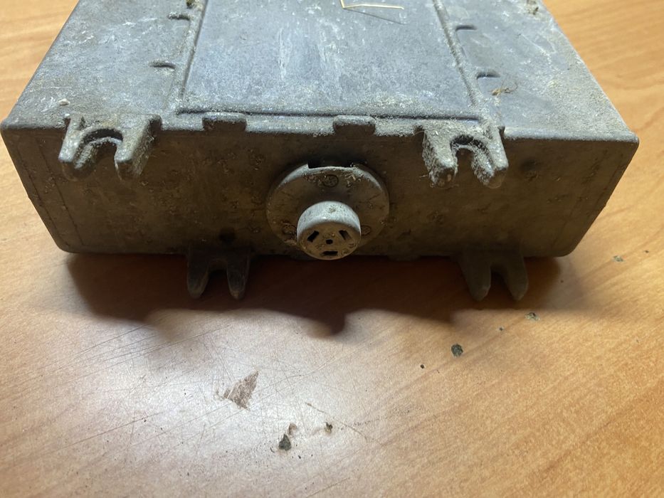 Ебу Renault Laguna 1. Блок упровління Рено Лагуна