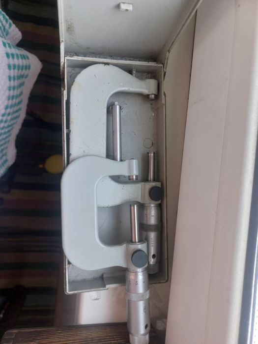 Микрометр 0-25;75-100.