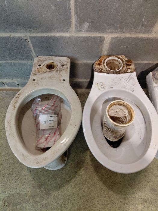 Унітаз для будівельників