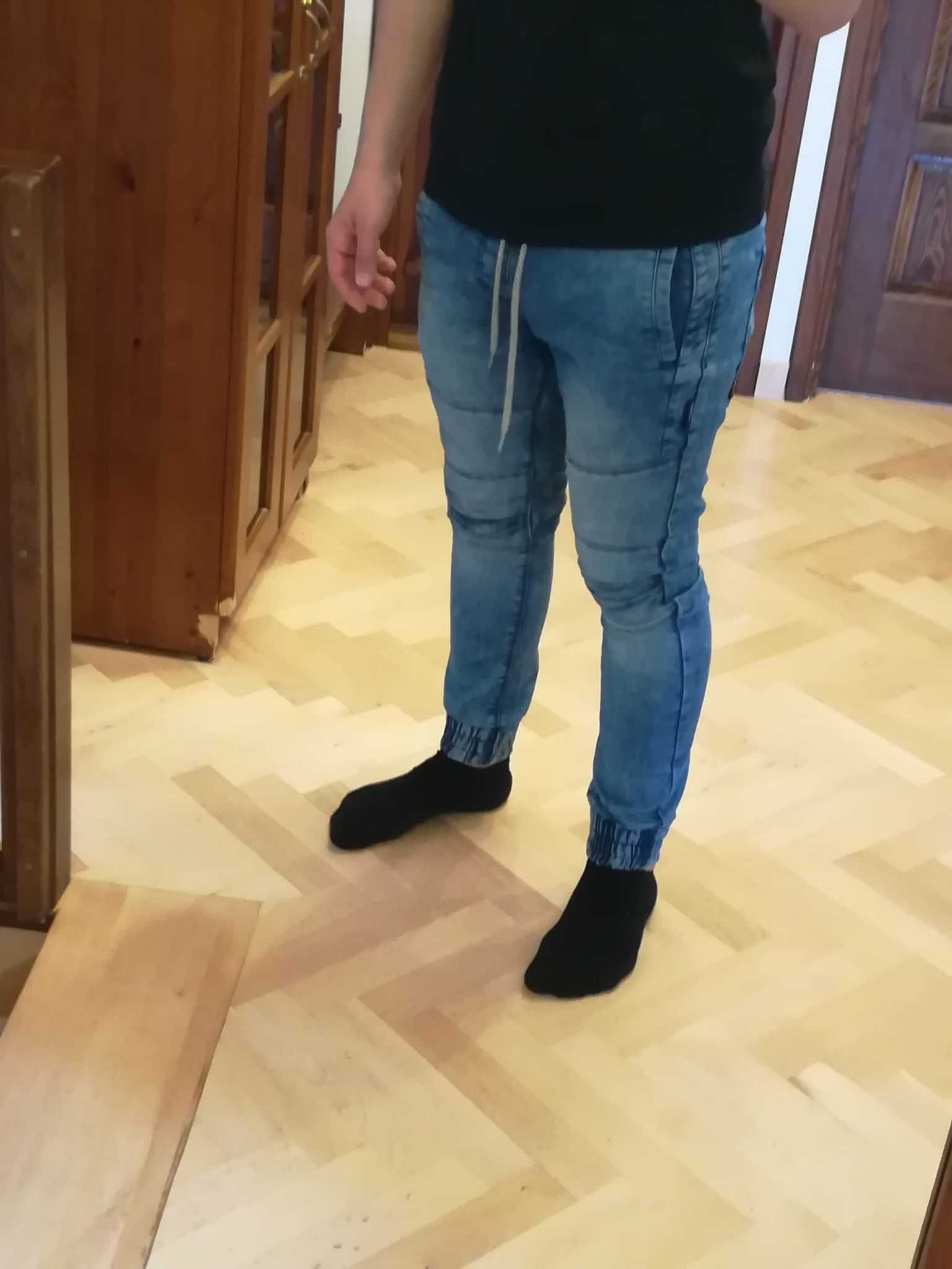 Spodnie jeansowe jogger marki CROPPP rozmiar 28/32