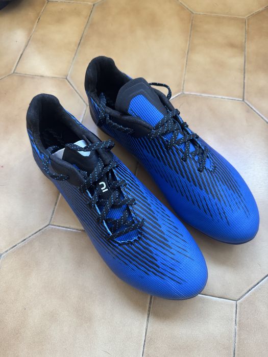 Chuteiras KIPSTA RB500