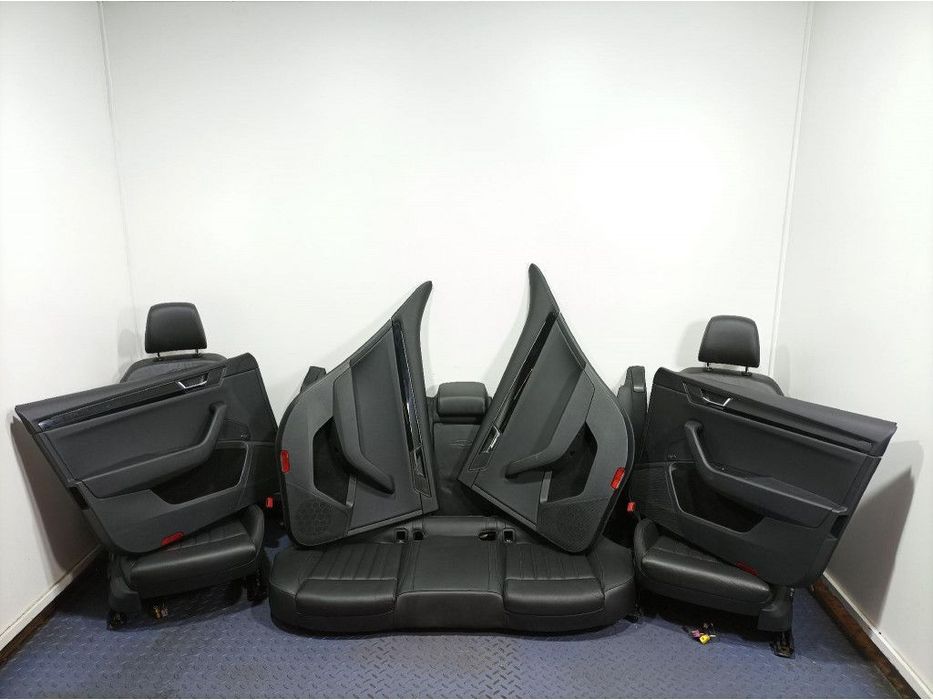 SKODA SUPERB III HB FOTELE SIEDZISKO OPARCIE TAPICERKI EU SKÓRA L&amp;K KOMPLET