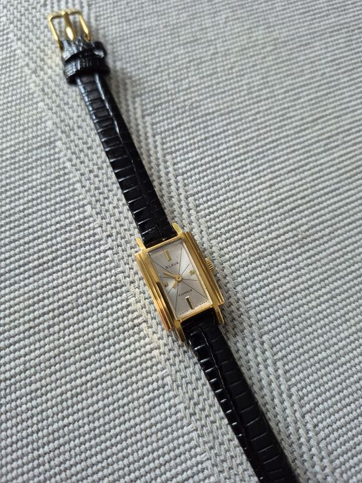 Śliczny stary zegarek mechaniczny Slava